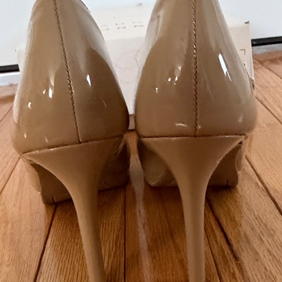 LC Lauren Conrad Women's Tan Heels - Picture 5 of 7